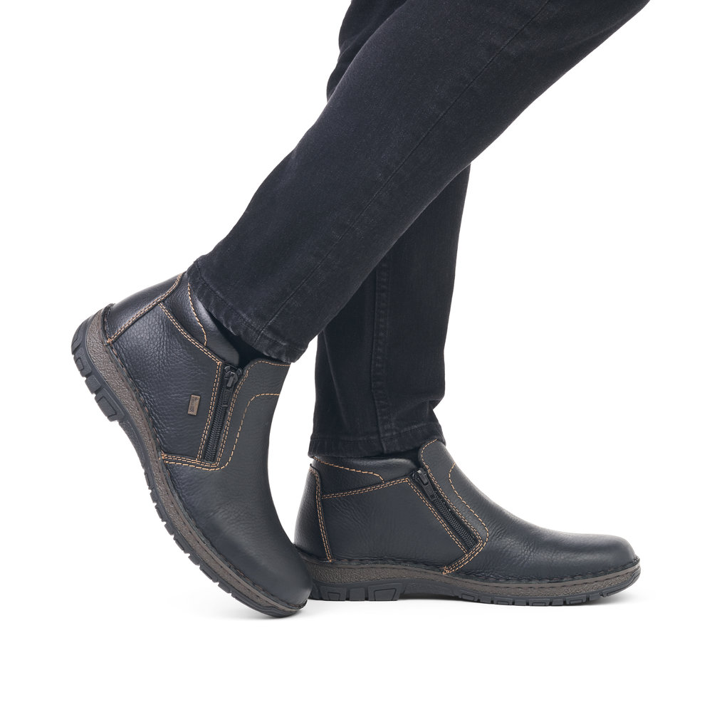 Rieker 05173-00 / fekete