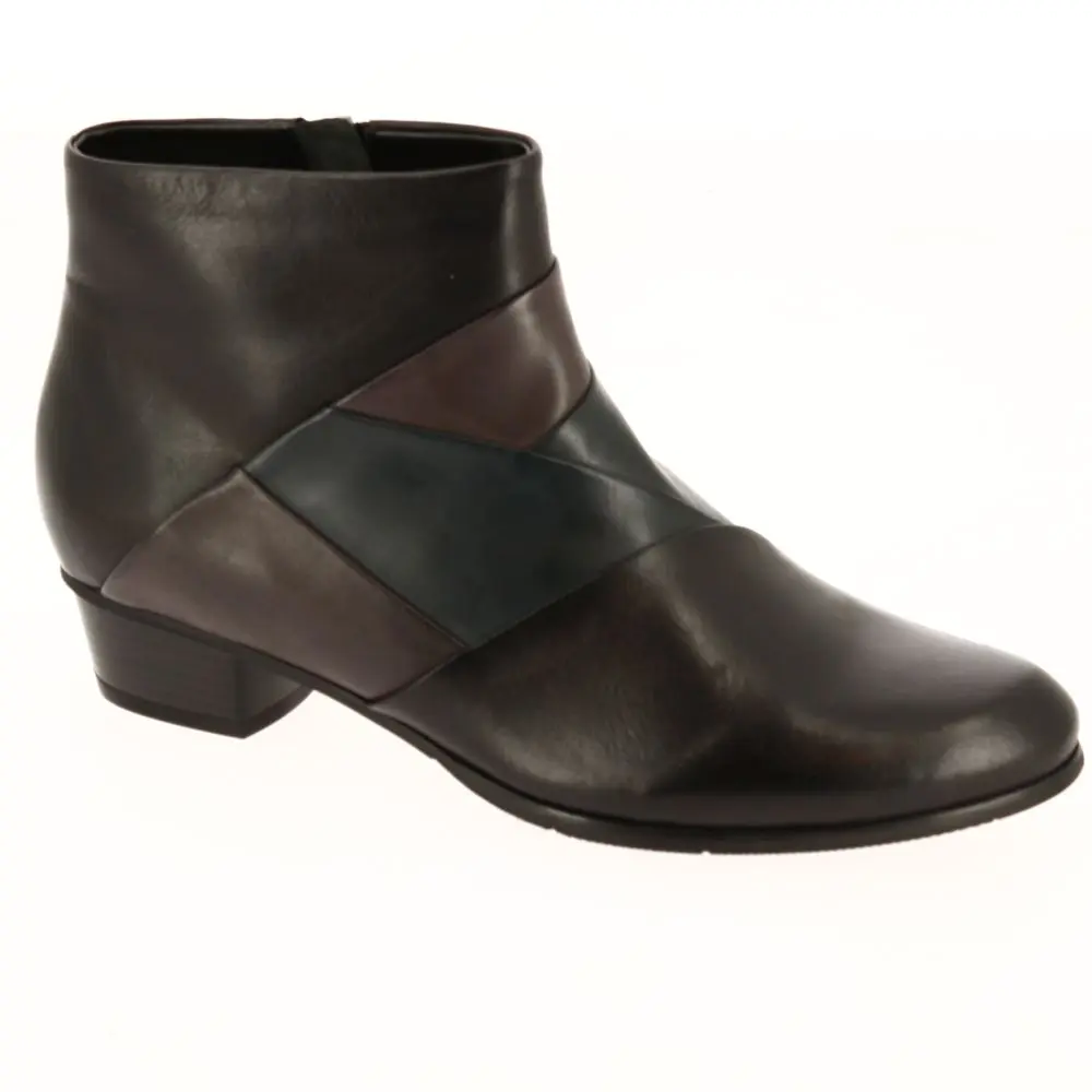Regarde le ciel Stefany-396-6417 / barna