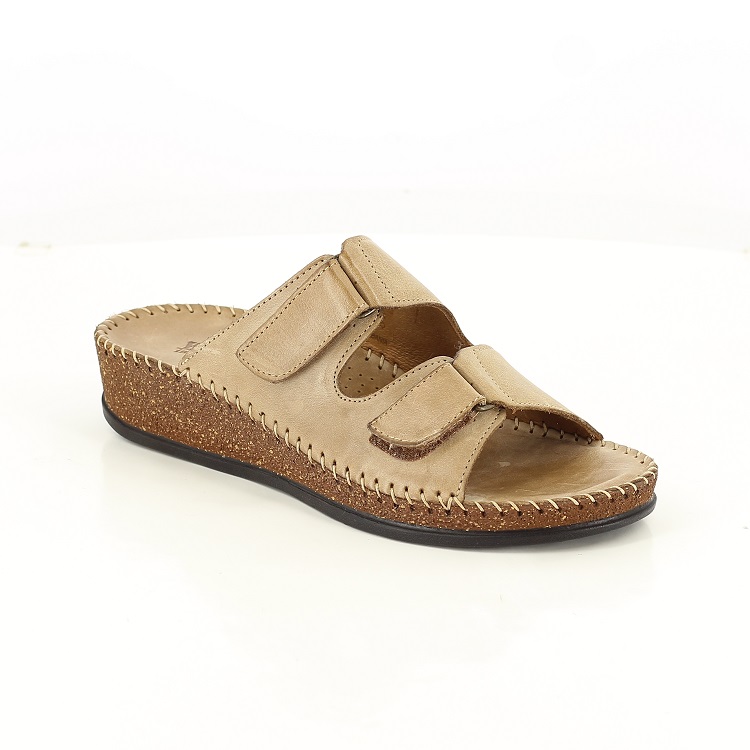 Walk in the city 1124-1479g/15 / barna